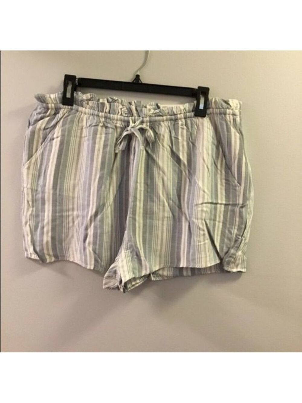 SO striped high rise shorty short Woman’s Juniors size XL blue and white - Picture 15 of 15